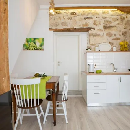 Holiday home Polyxenis Cozy Maisonette - Water Tank Lefkada City